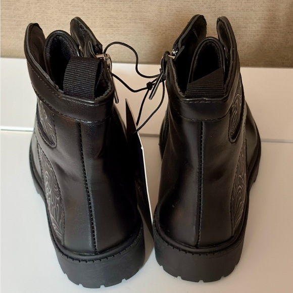 Vince Camuto Black Lace-up with Zipper Boots - Picture 2 of 7